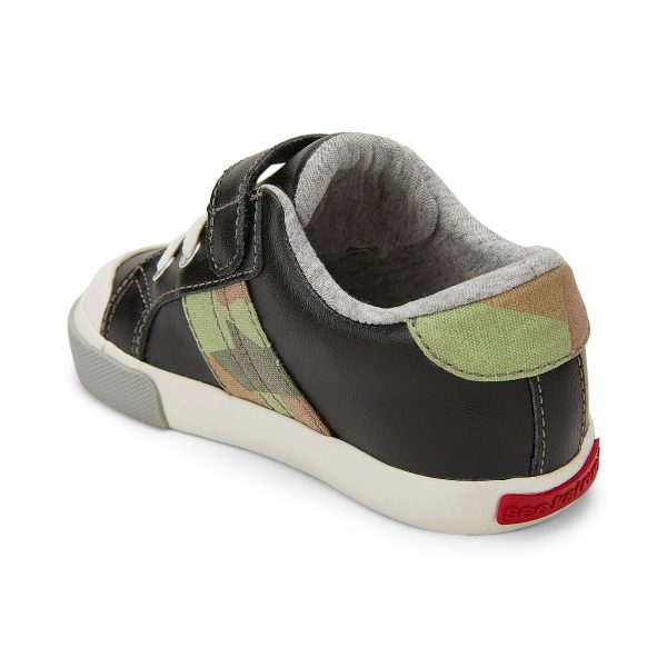 Lucci Leather Sneaker - Black Camo Print Fashion