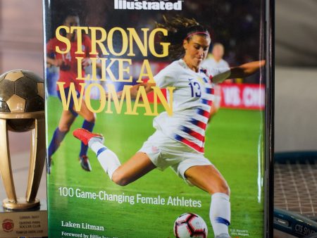 Strong Like a Woman: 100 Game-changing Female Athletes on Sale